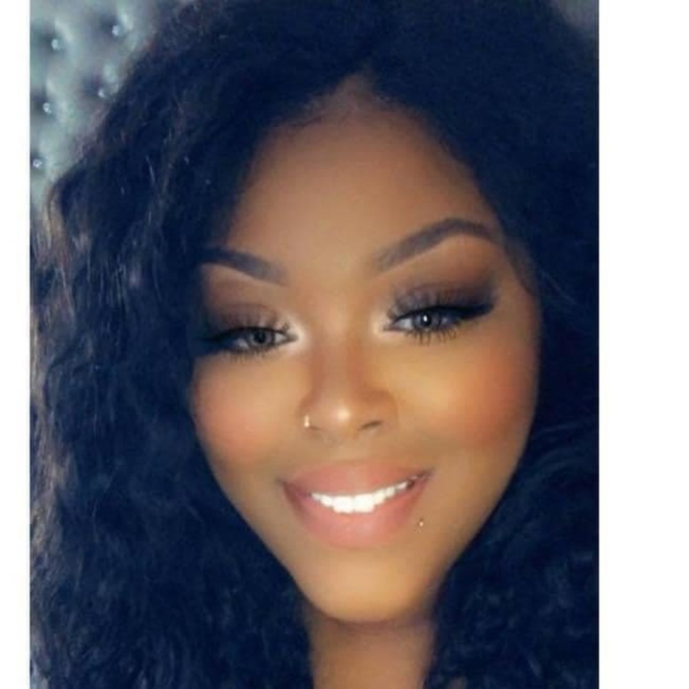 Meet your Posher, Kandi